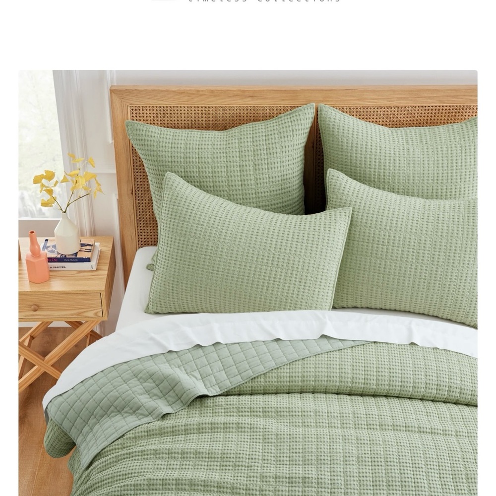 Soft Sage Waffle Duvet Cover Set - Lightweight Textured Bedding - Picture 3 of 6